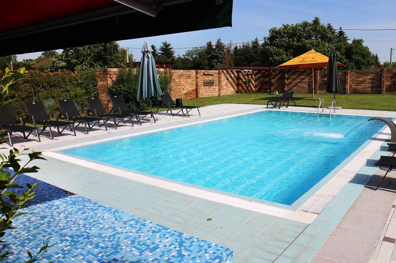 Marben Panzio Bed & Breakfast Hegykő Eksteriør bilde