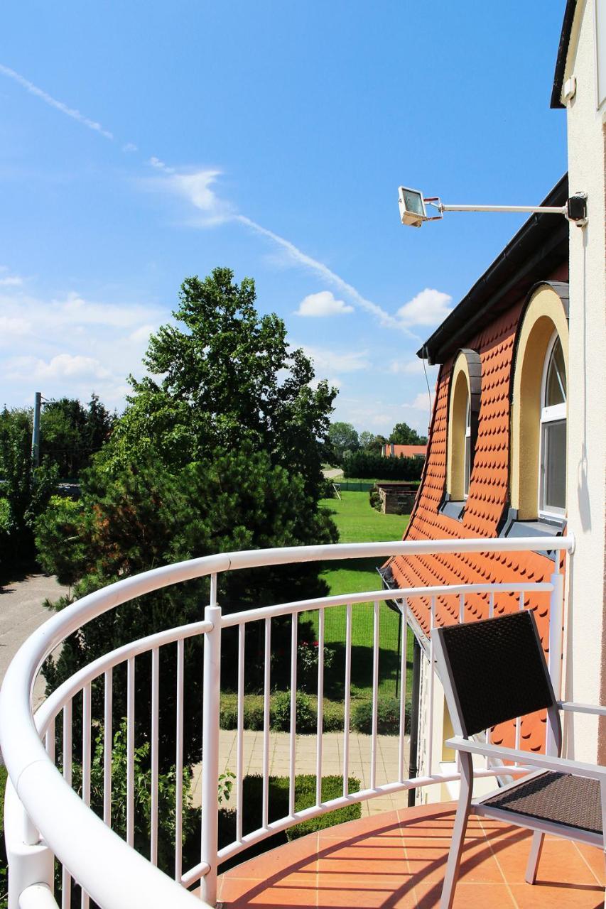 Marben Panzio Bed & Breakfast Hegykő Eksteriør bilde